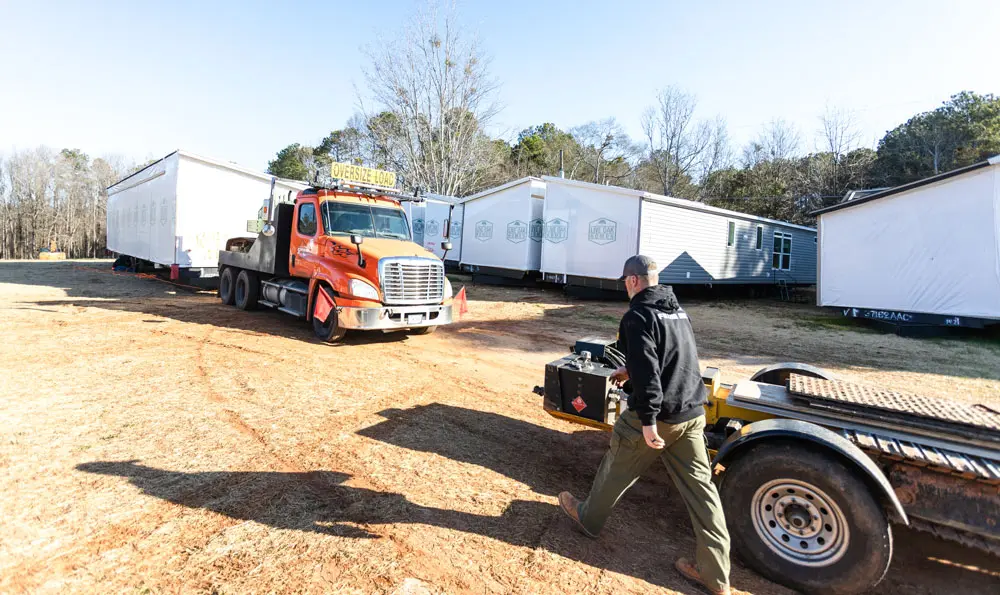 Mobile Home Setup in Athens